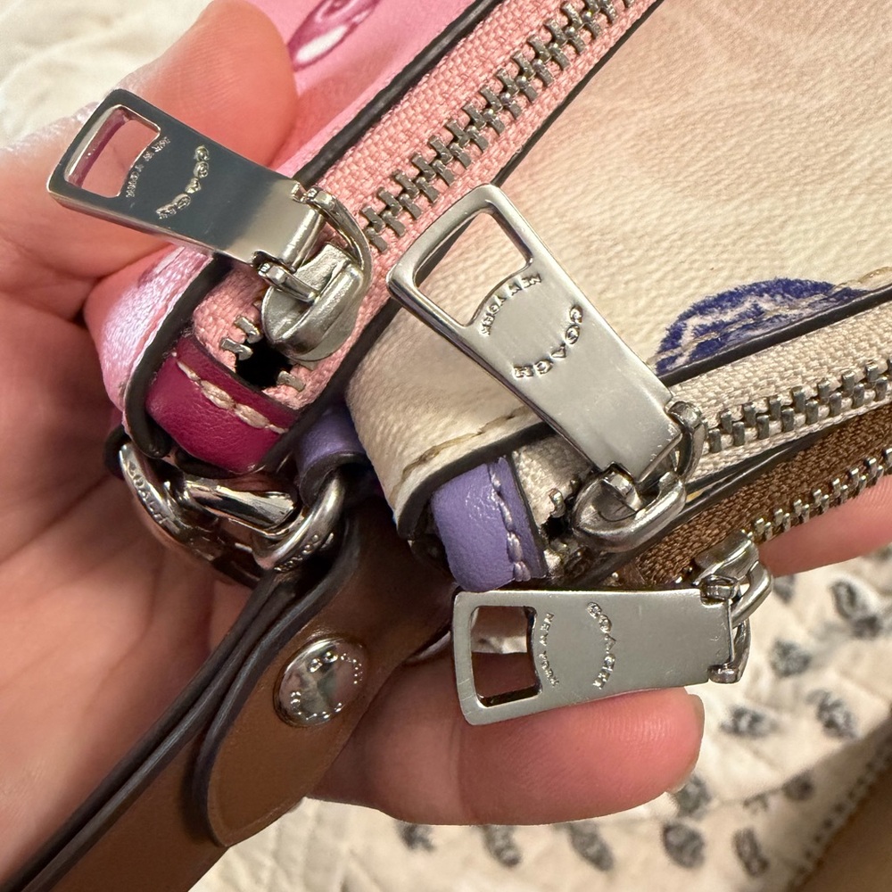 Coach trio zip pouches - Picture 8 of 13